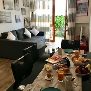  Apartment Riki's In Italien